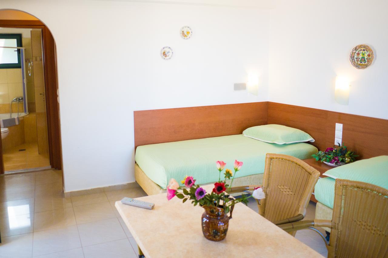 Mariamare Apts Stalida Екстериор снимка
