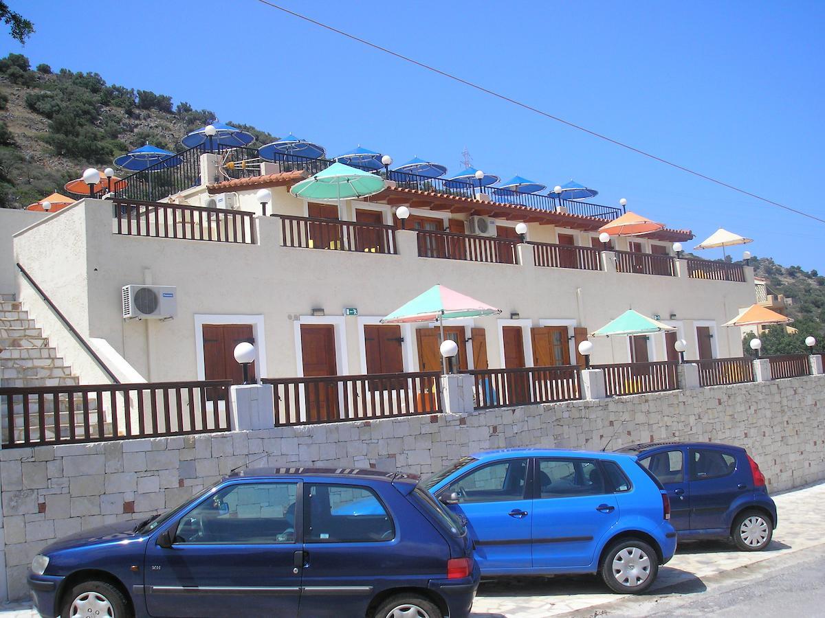 Mariamare Apts Stalida Екстериор снимка