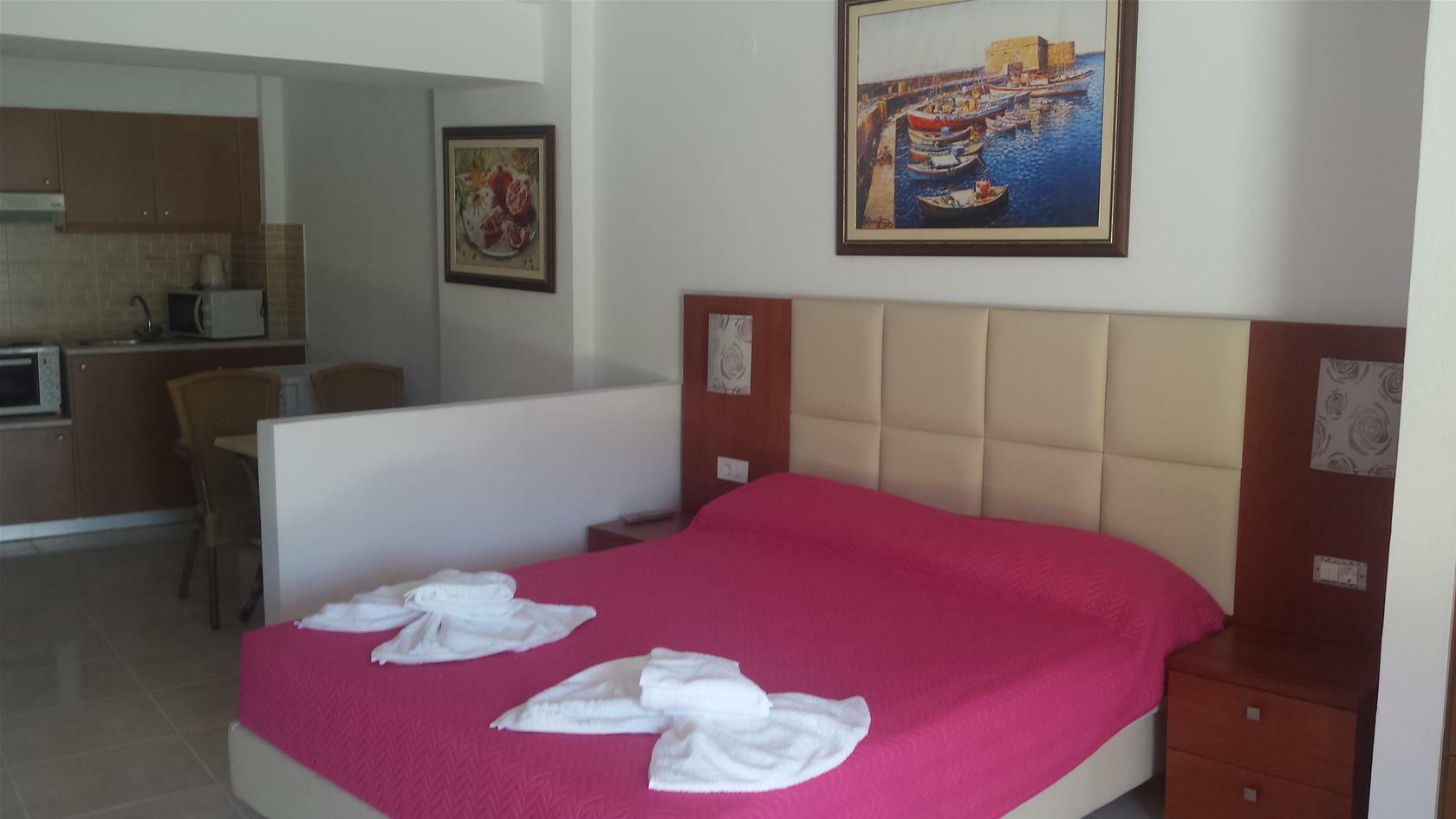 Mariamare Apts Stalida Екстериор снимка